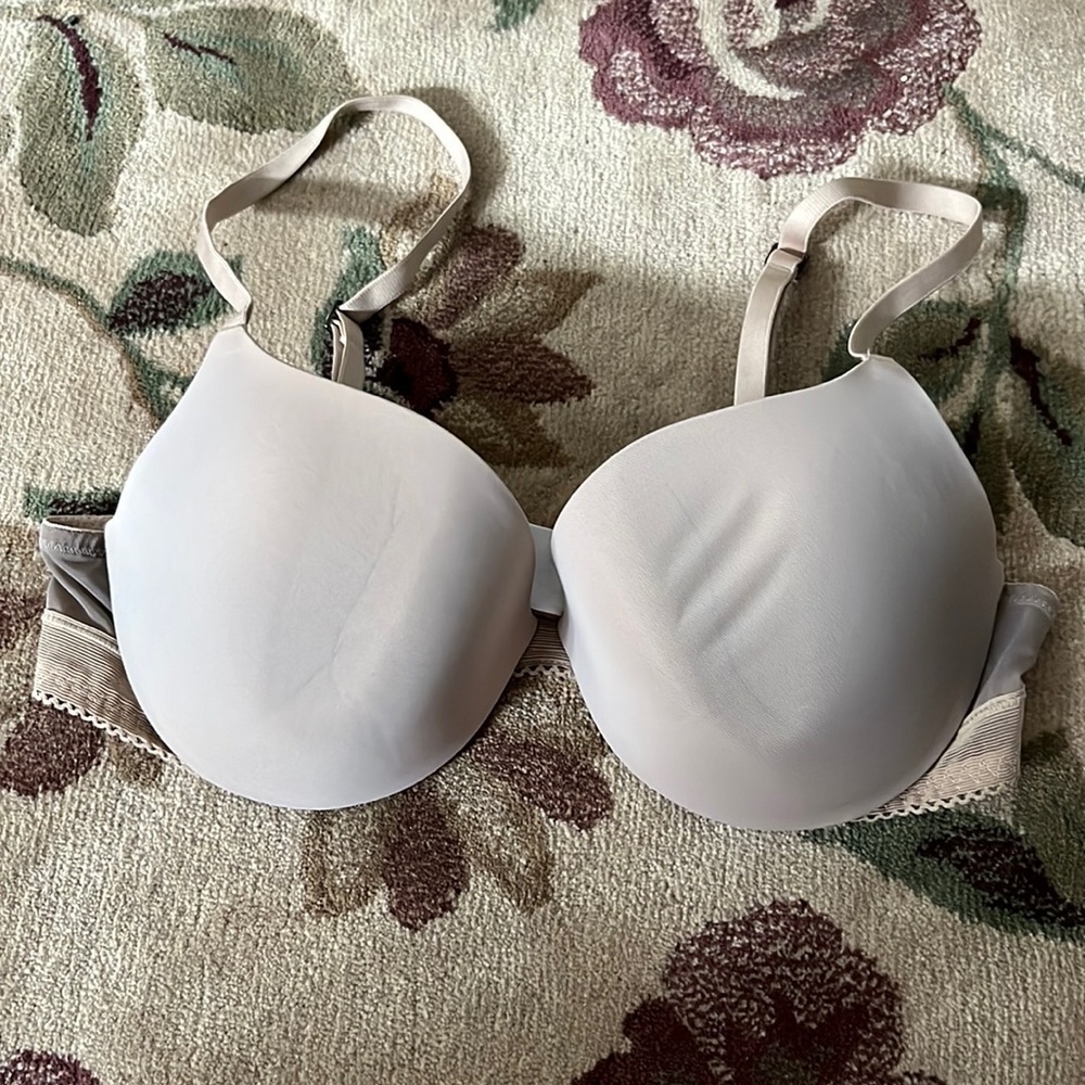 Calvin Klein full coverage nude bra 34B